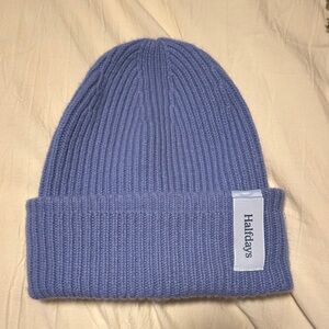 Halfdays merino beanie
